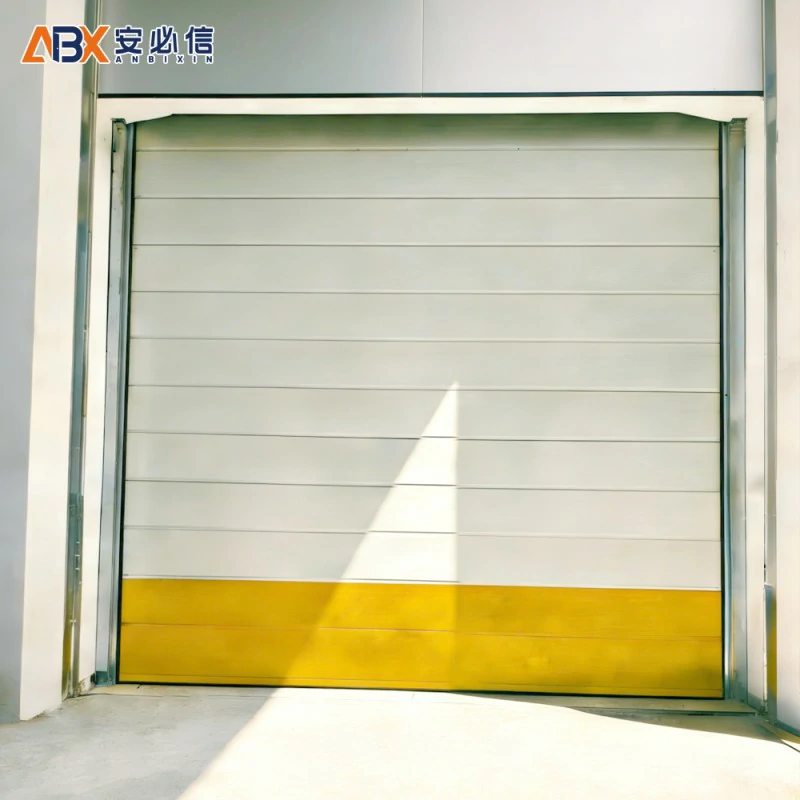 丽江市快速滑升门